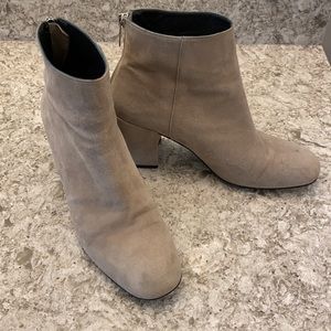 Stuart Weitzman Grey Suede Heeled Zip Booties